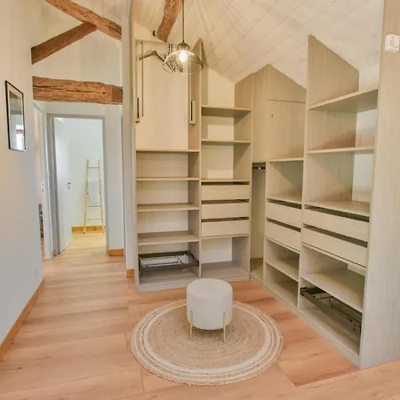 Constantin بيت للعطل