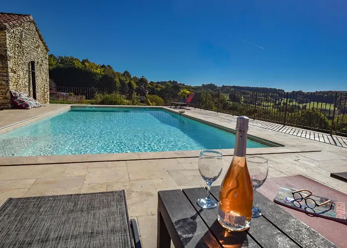 Constantin Feriehus Prats-du-Périgord